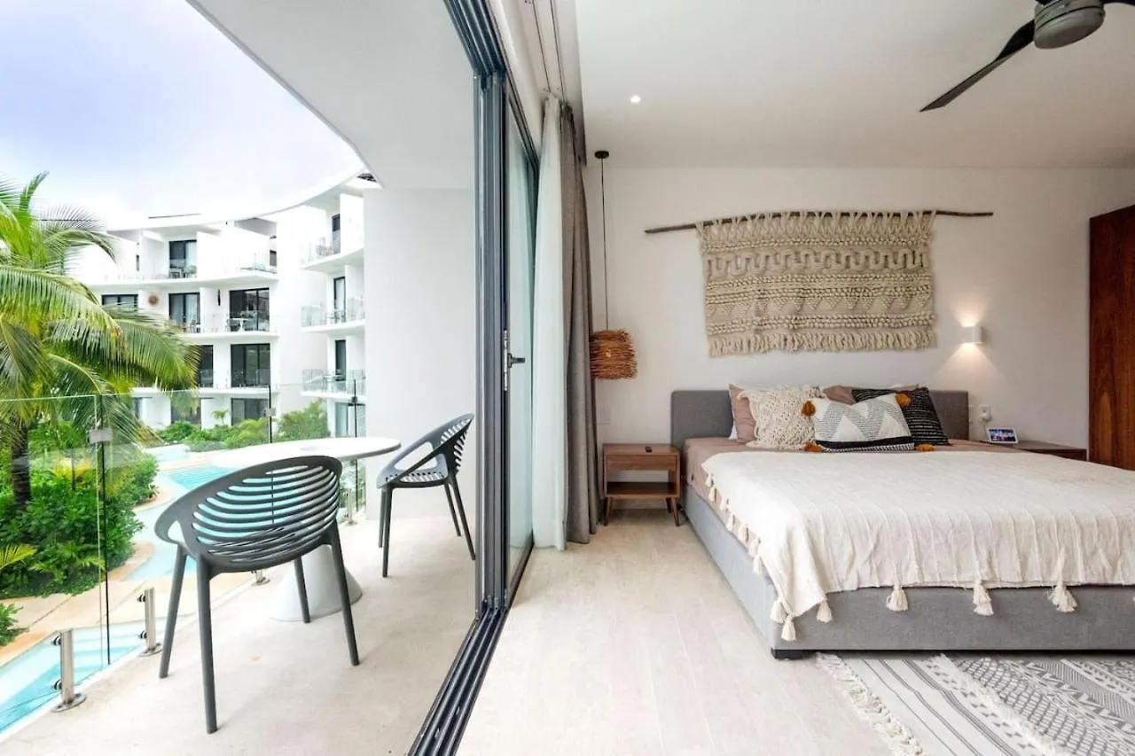 Free Beach Club!Cielo Studio Lagunas Central Park Tulum Apartment
